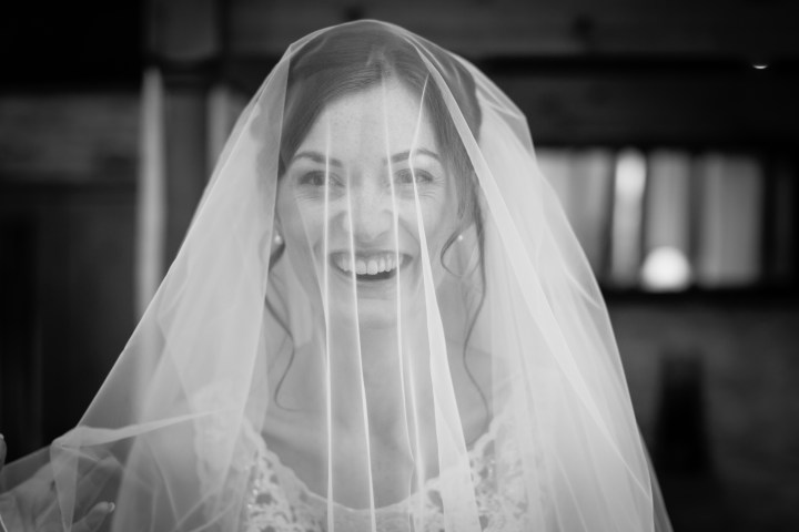 jake moore photography kingston country courtyard wedding (11)