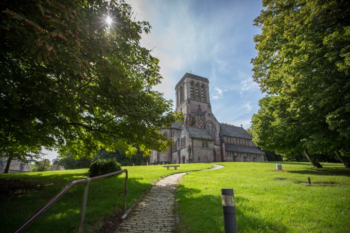 jake moore photography - kingston country courtyard wedding (14a)