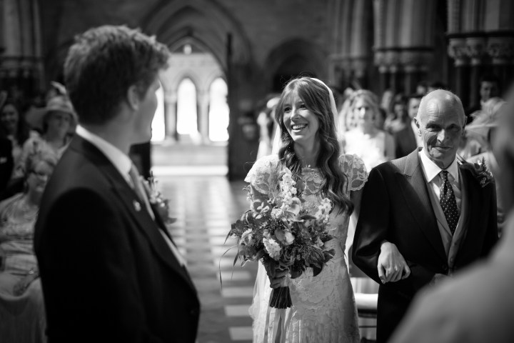 jake moore photography - kingston country courtyard wedding (21)