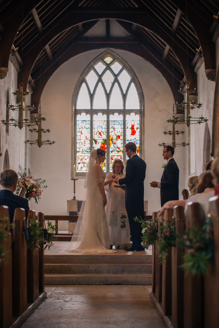 jake moore photography kingston country courtyard wedding (25)