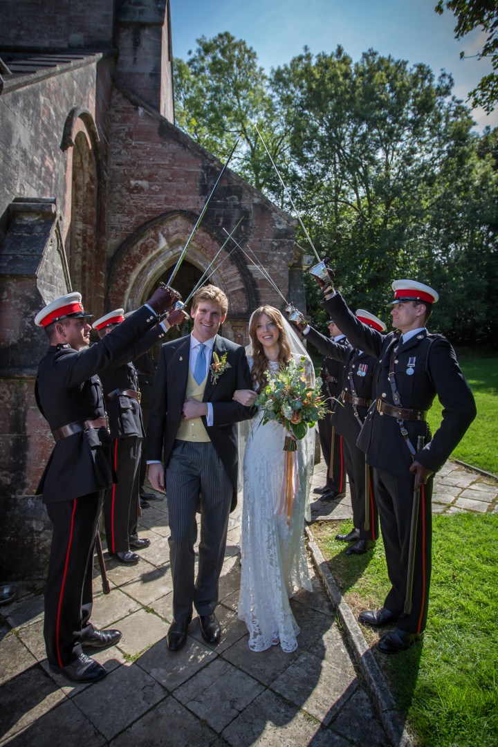 jake moore photography - kingston country courtyard wedding (26)