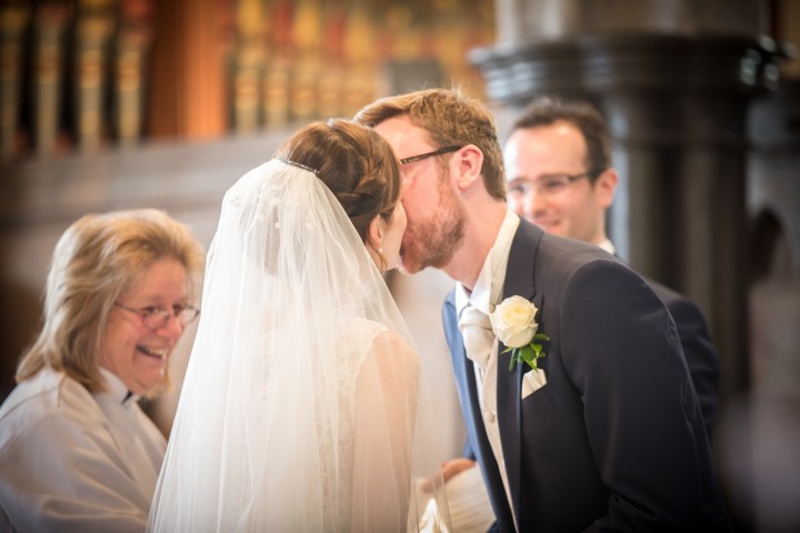 jake moore photography kingston country courtyard wedding (28)