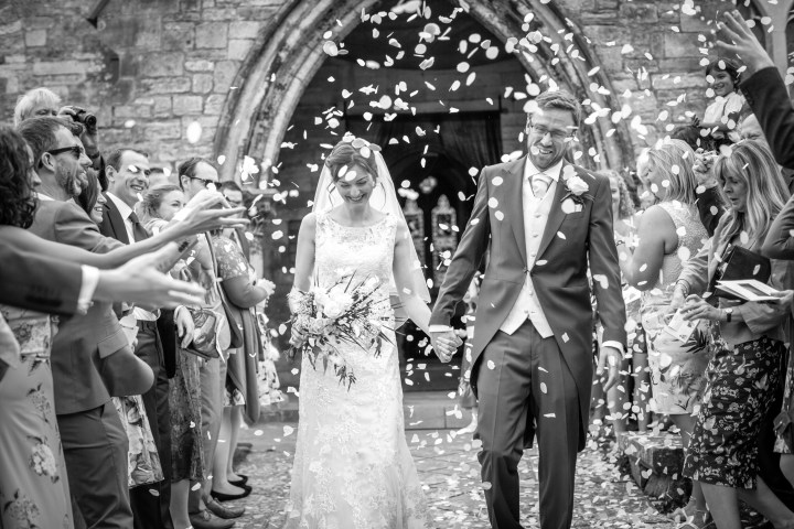 jake moore photography kingston country courtyard wedding (31)