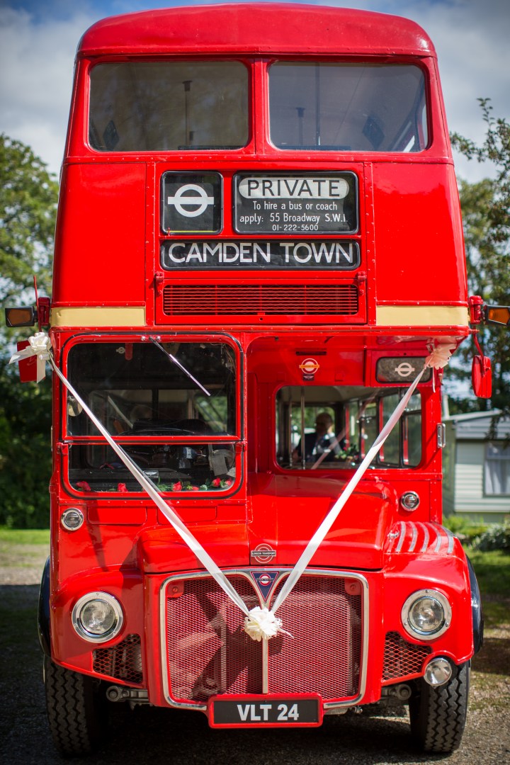 jake moore photography kingston country courtyard wedding (33a)