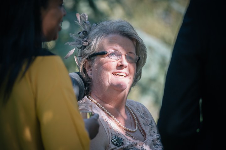 jake moore photography - kingston country courtyard wedding (40)