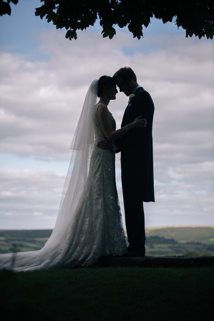 jake moore photography kingston country courtyard wedding (50)