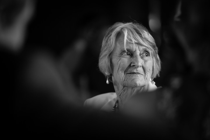 jake moore photography kingston country courtyard wedding (59)