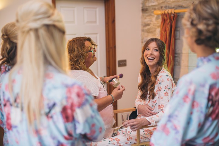 jake moore photography - kingston country courtyard wedding (7)